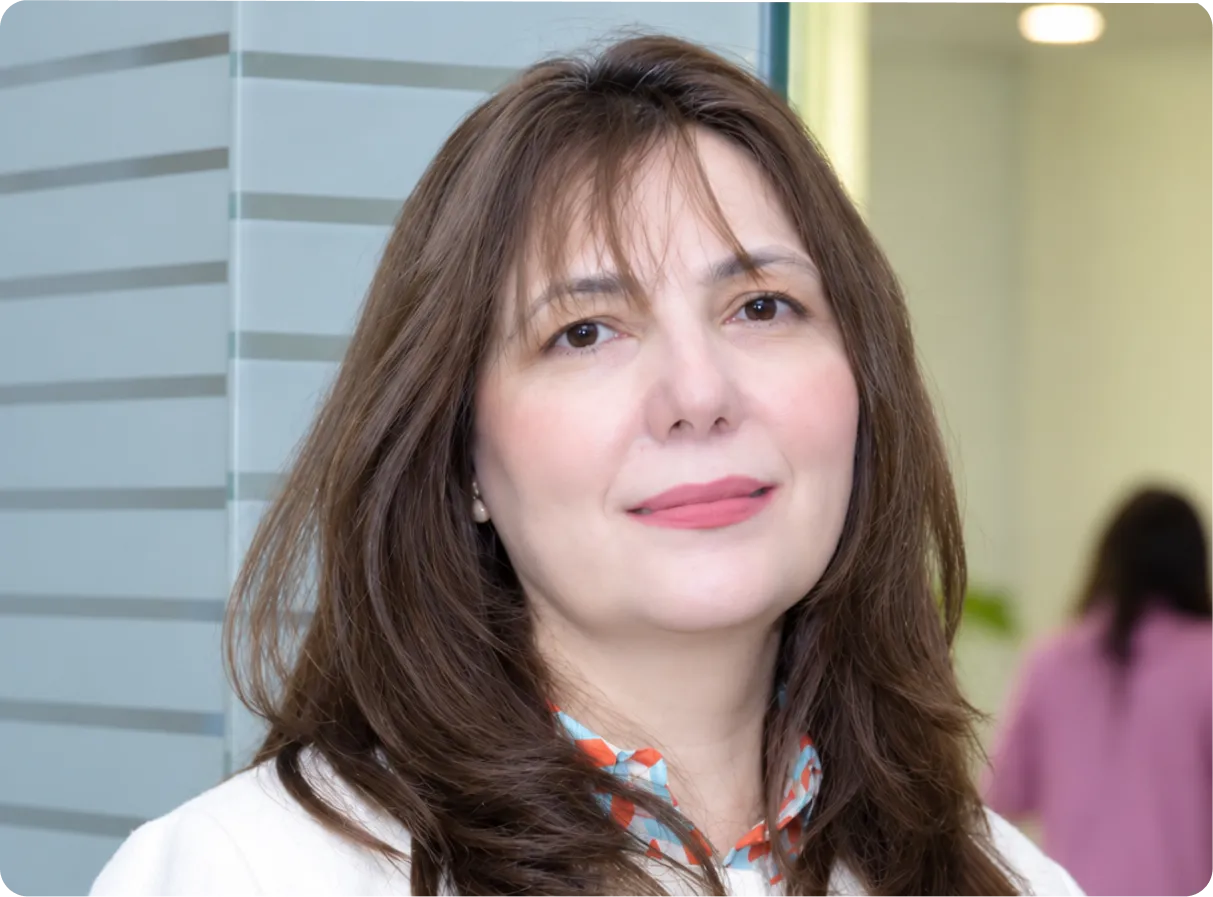 Dr Samina Shah